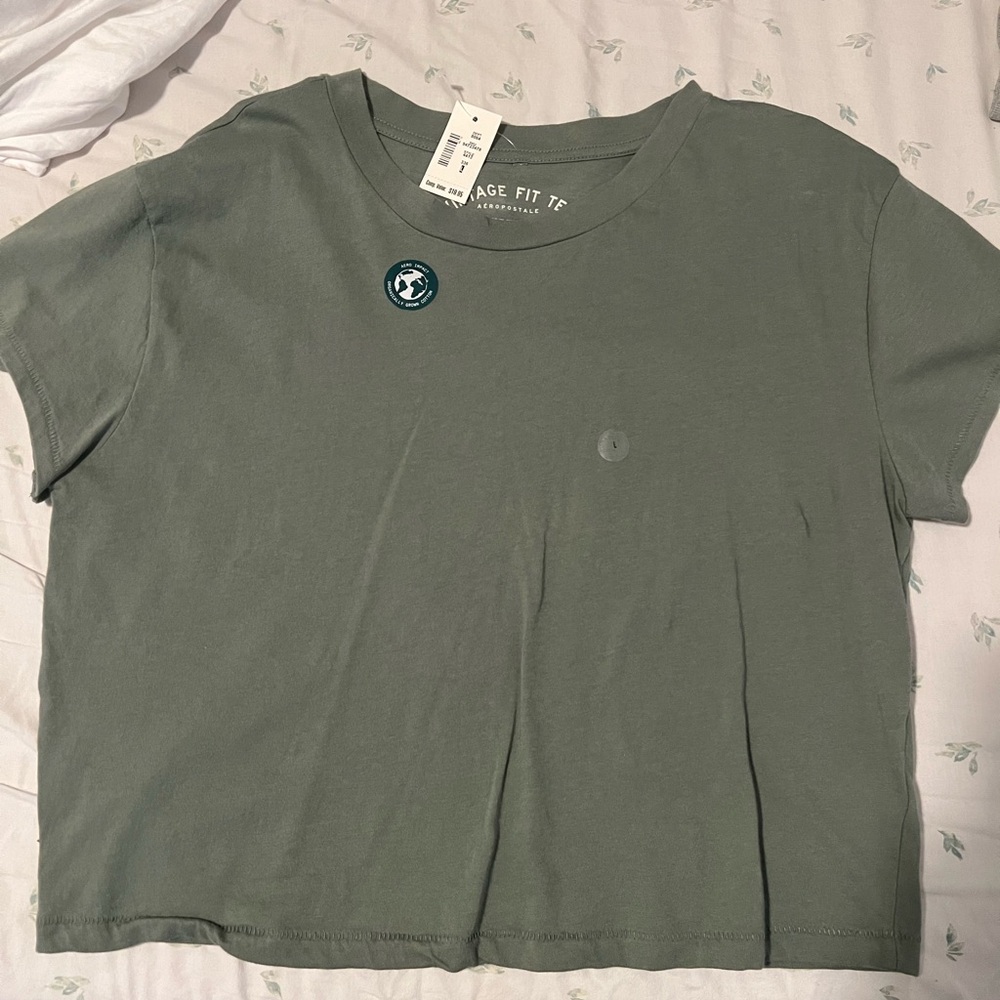 NEW Aéropostale Women's Green Casual T-Shirt